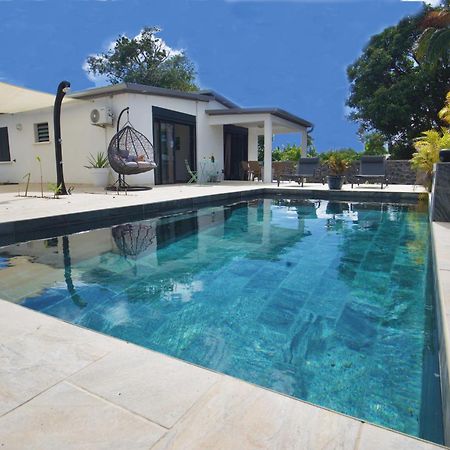 Le Beau Vallon 1- Jacuzzi Privatif Et Piscine Chauffee Partagee Saint-Benoît Eksteriør billede